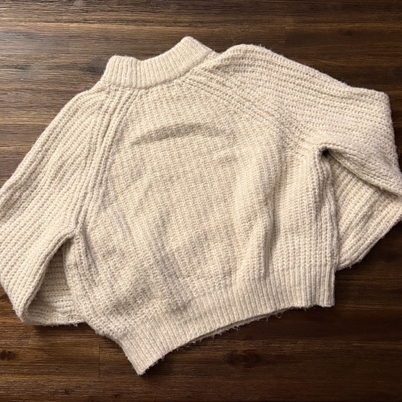 Universal Thread Thick Cream Knit Mock Neck Sweater Medium - Picture 10 of 10